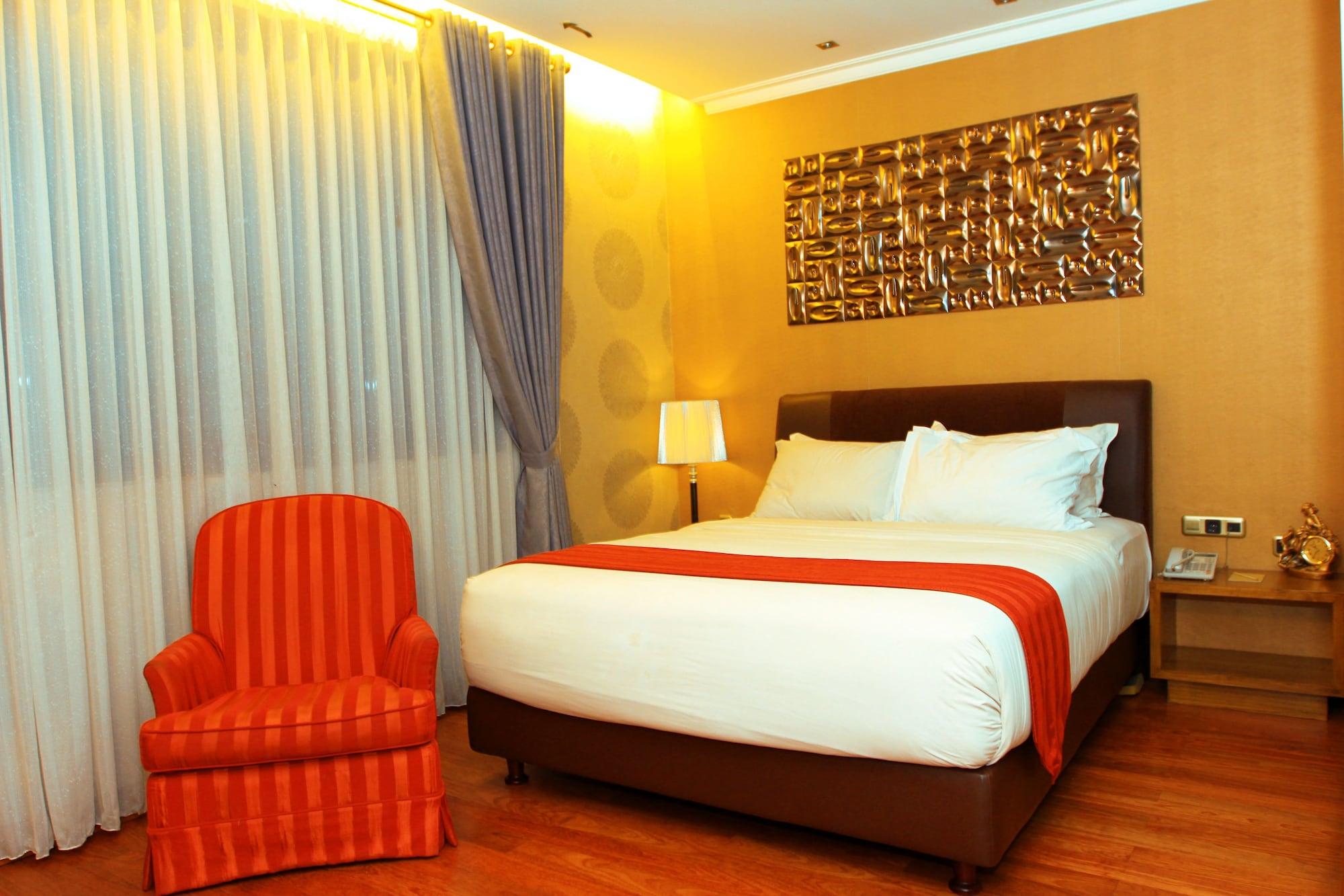 Sahati Hotel Jakarta Exterior photo